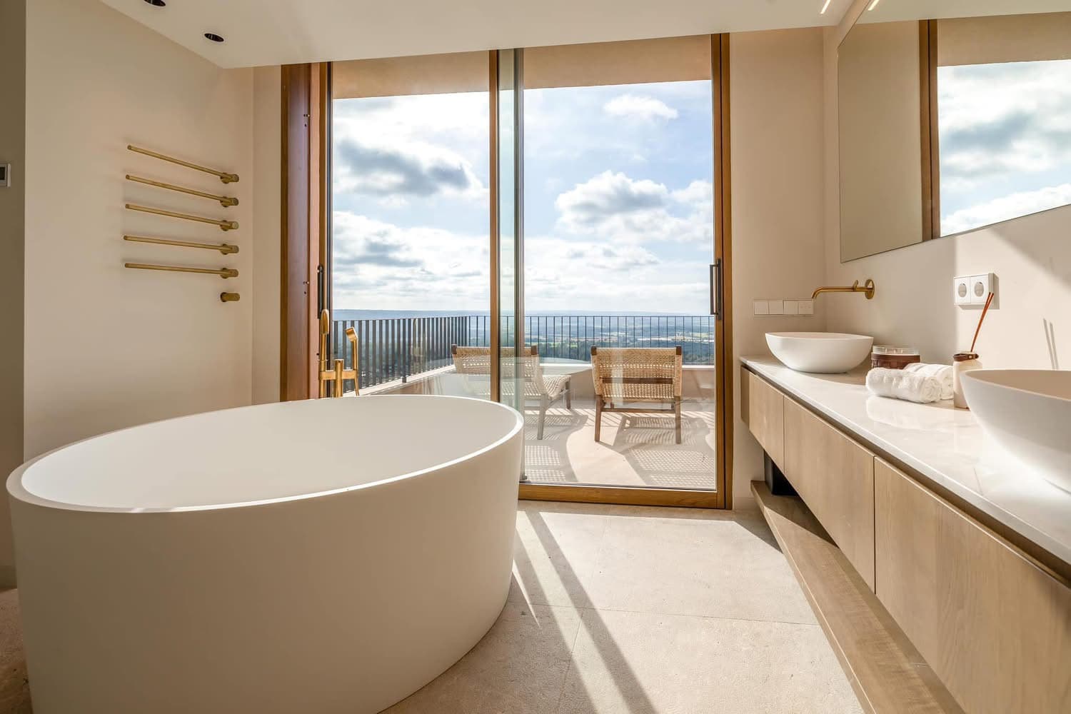 New-Build Villa with Spa and Panoramic Views over the Bay of Palma - Gallery image 13