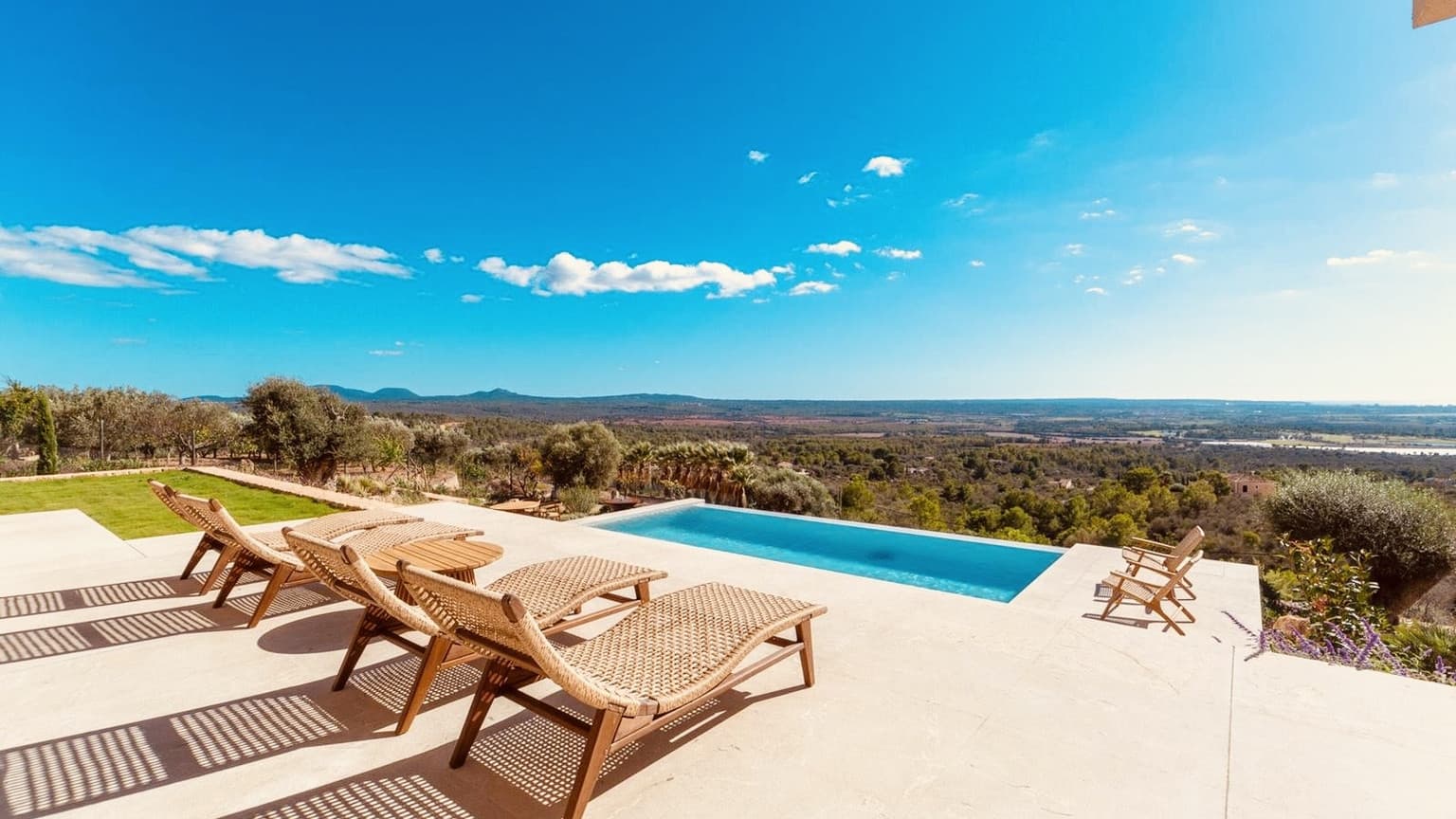 New-Build Villa with Spa and Panoramic Views over the Bay of Palma - Gallery image 2