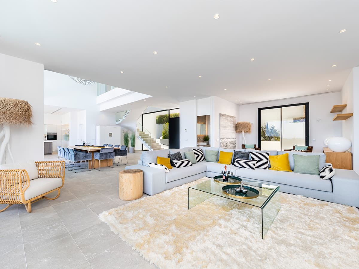 Spacious Son Vida Villa with Sea Views - Gallery image 10