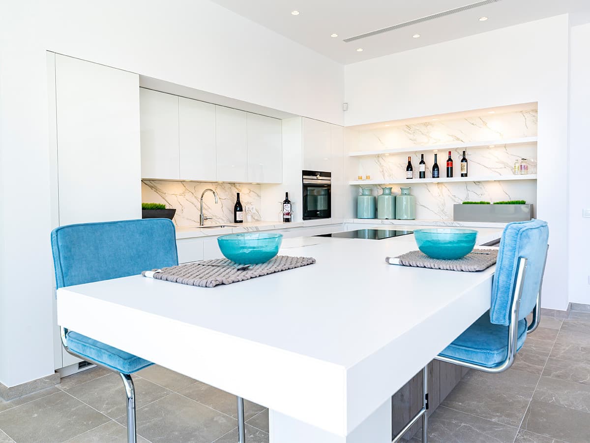 Spacious Son Vida Villa with Sea Views - Gallery image 16