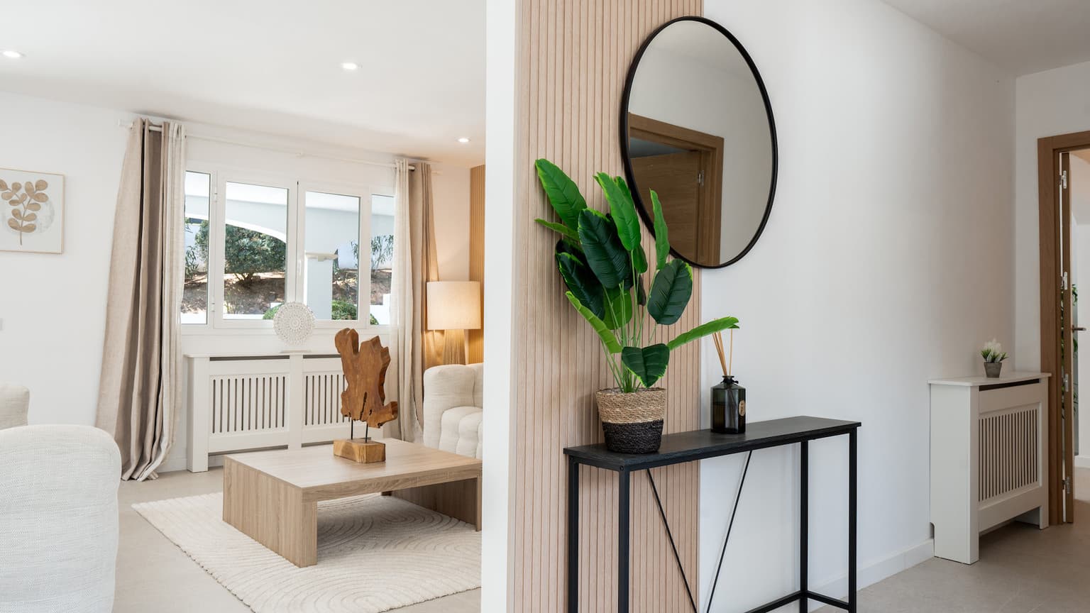 Modern Santa Ponsa Villa Four Beds Large Plot - Gallery image 27