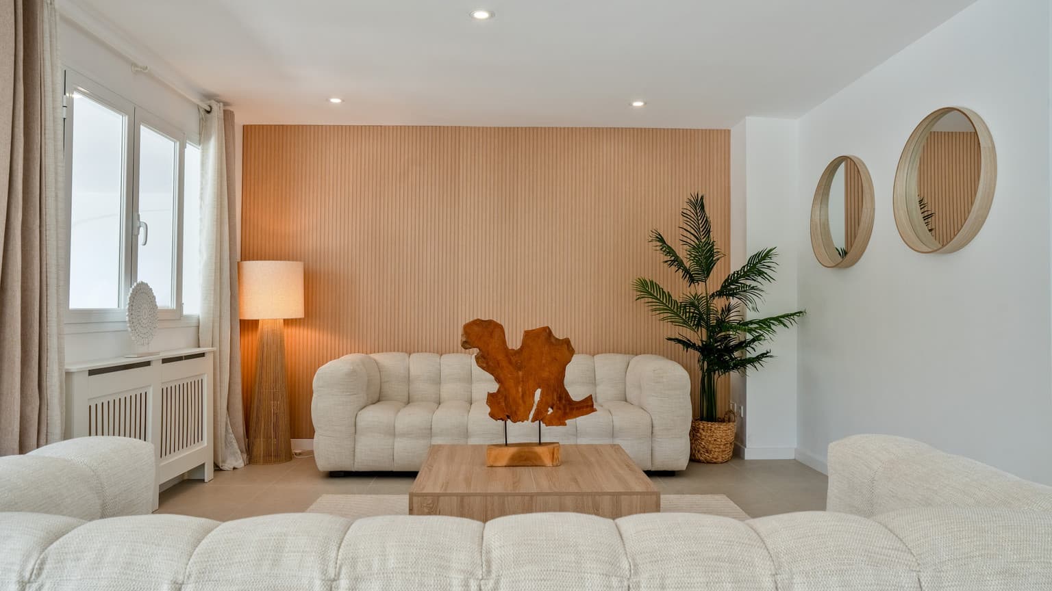 Modern Santa Ponsa Villa Four Beds Large Plot - Gallery image 18