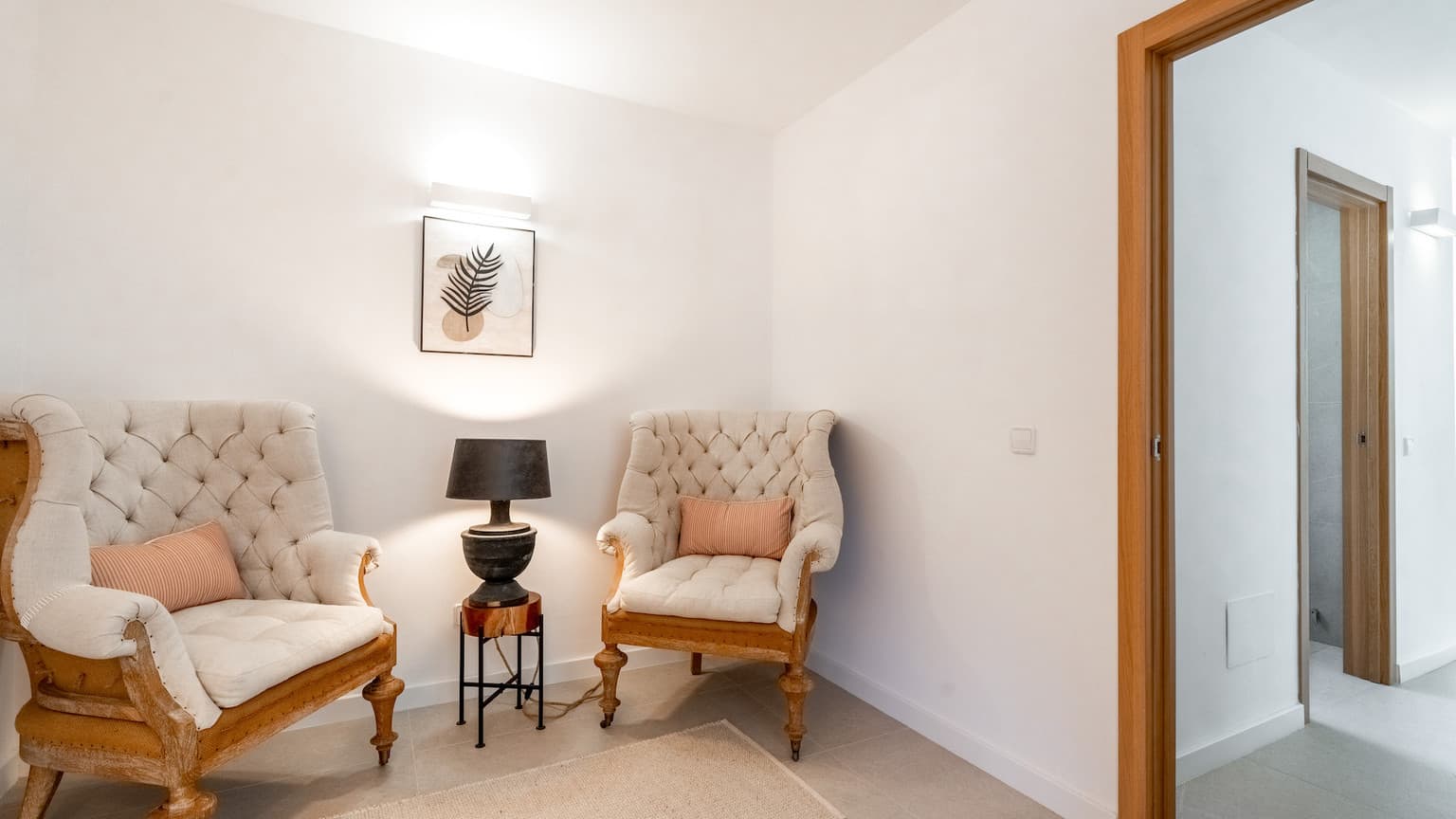 Modern Santa Ponsa Villa Four Beds Large Plot - Gallery image 24