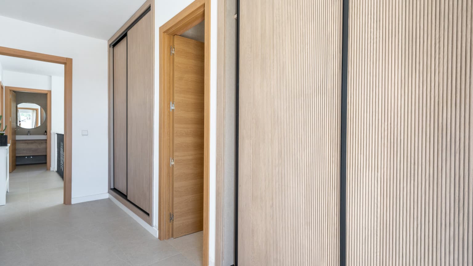 Modern Santa Ponsa Villa Four Beds Large Plot - Gallery image 26