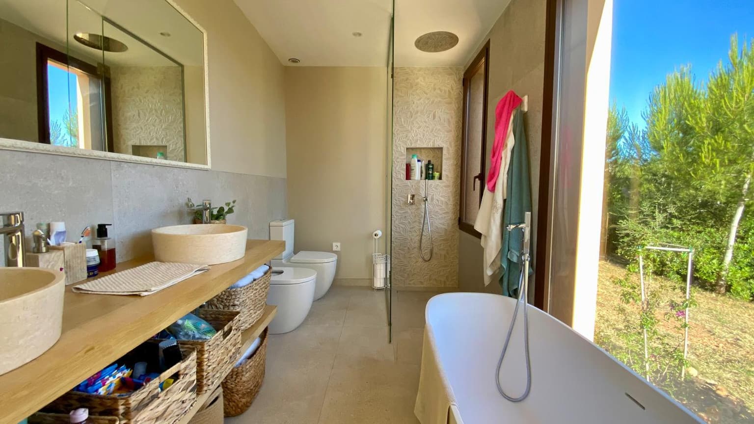 Modern Bunyola Villa With Pool and Views - Gallery image 13