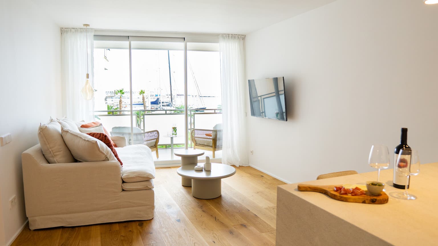 Harbourfront Living Refined - Gallery image 8