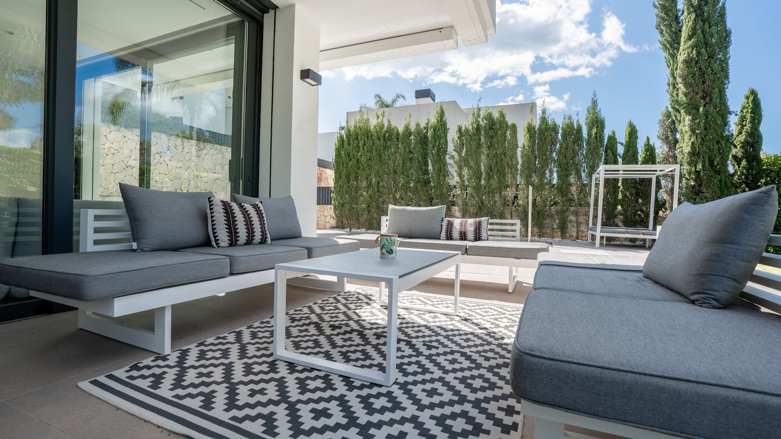 Modern Detached Villa in Son Vida - Gallery image 4