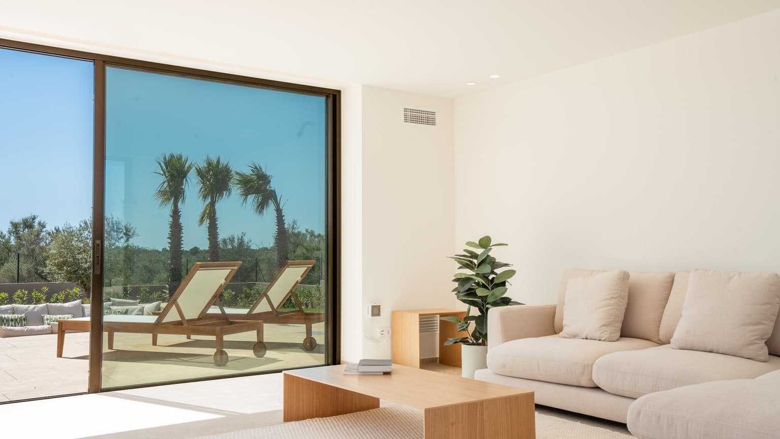 Unique Contemporary Finca in Son Gual - Gallery image 8