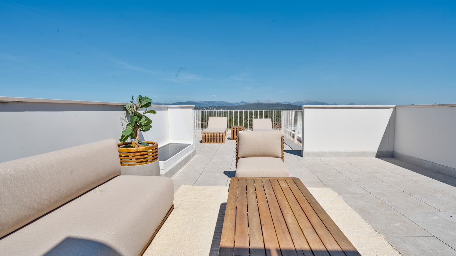 Fantastic New built Finca in Son Gual - Gallery image 9