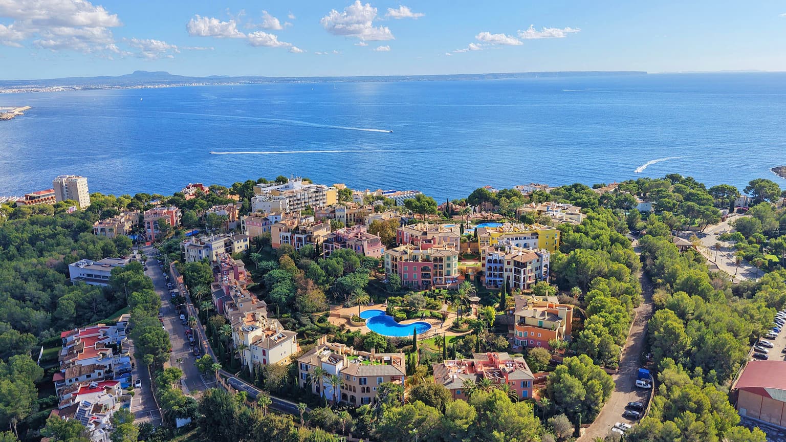 Modern 2 Bedroom Apartment in Prestigious Bendinat for seasonal rent - Gallery image 21