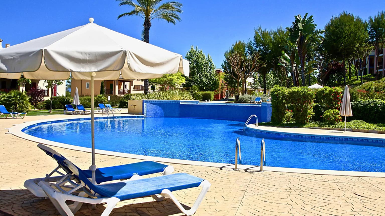 Modern 2 Bedroom Apartment in Prestigious Bendinat for seasonal rent - Gallery image 37