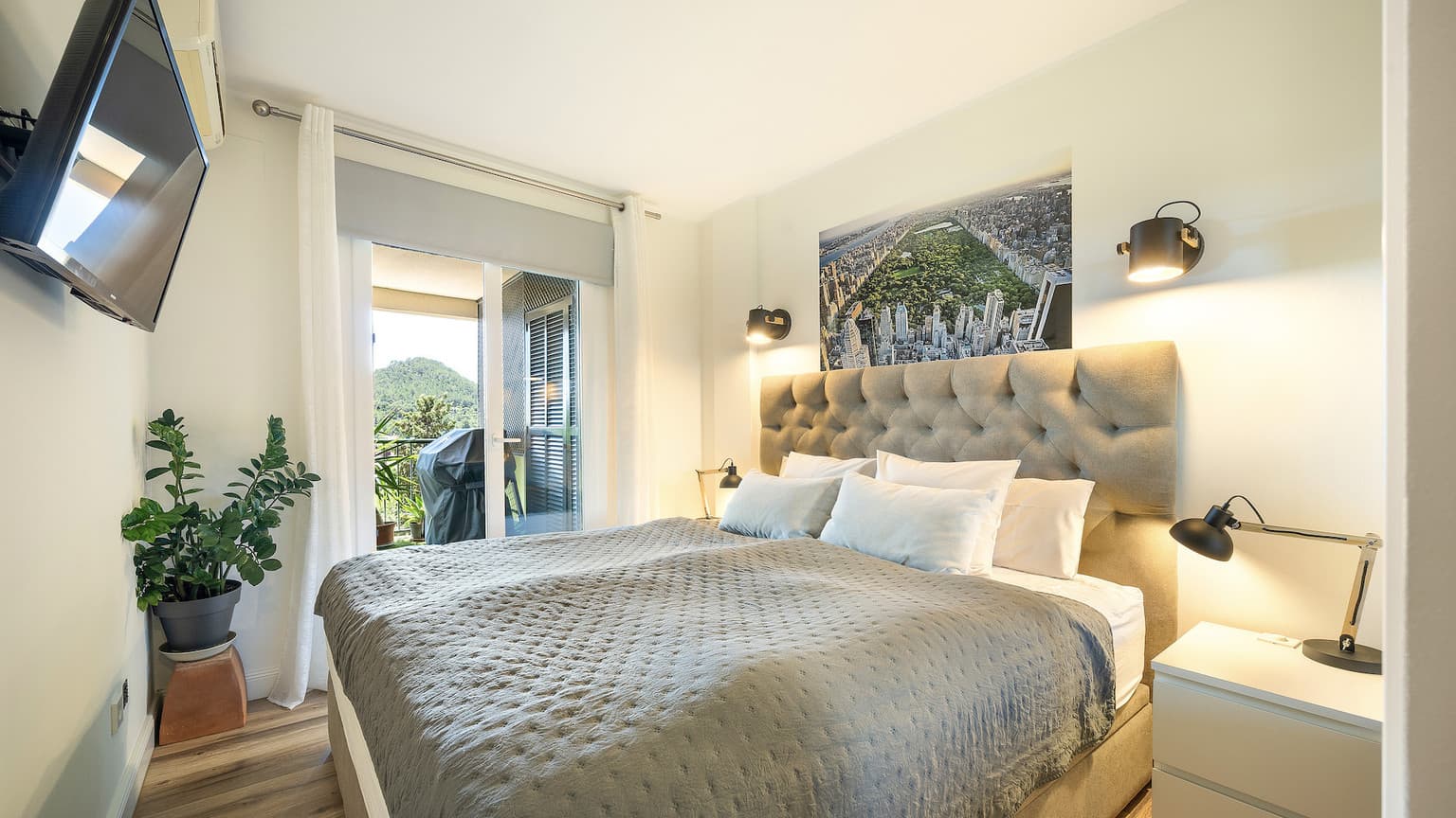 Newly reformed high end finish Apartment with amazing Mountain and view to Port D´Andratx - Gallery image 10
