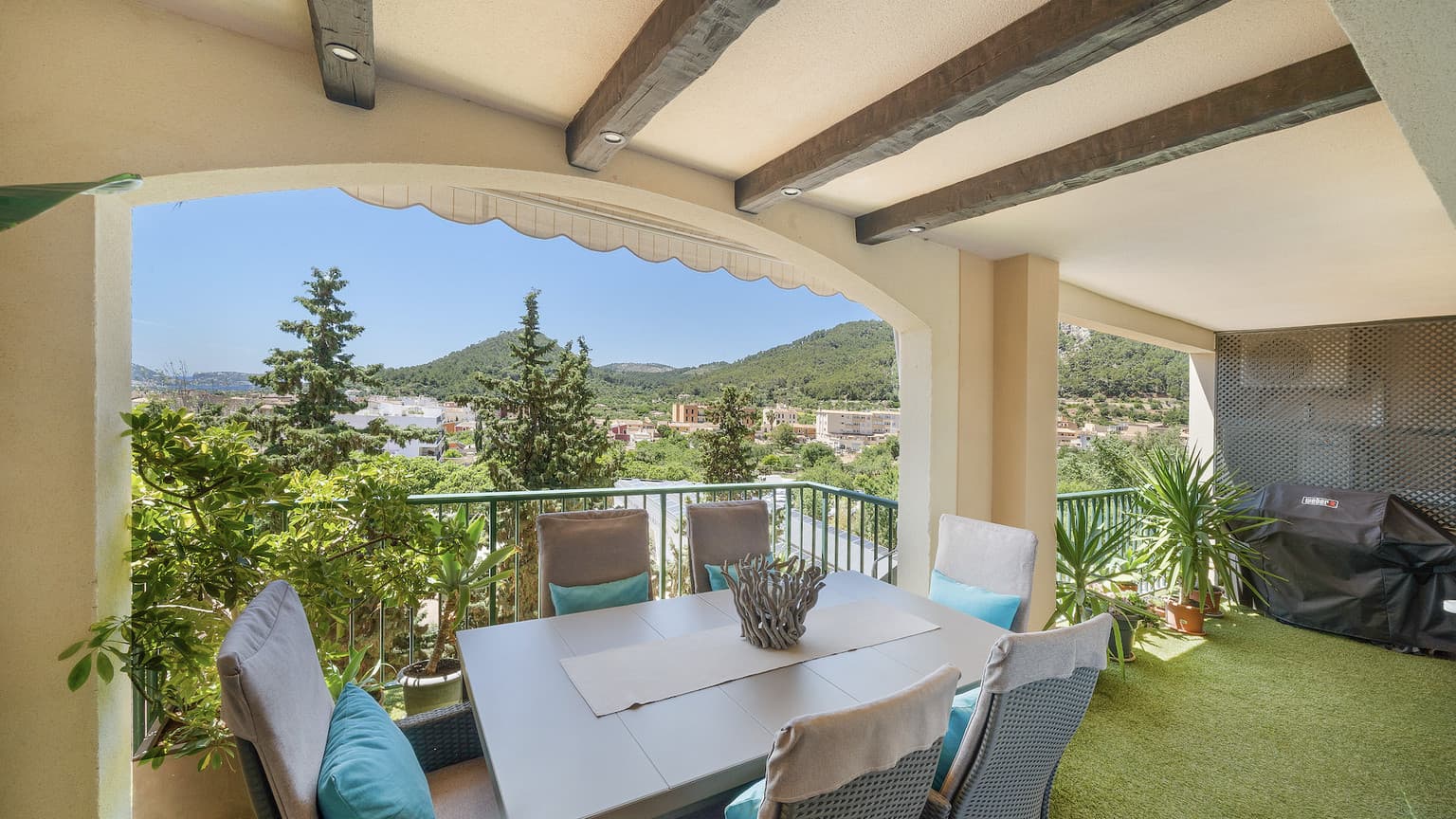 Newly reformed high end finish Apartment with amazing Mountain and view to Port D´Andratx - Gallery image 1