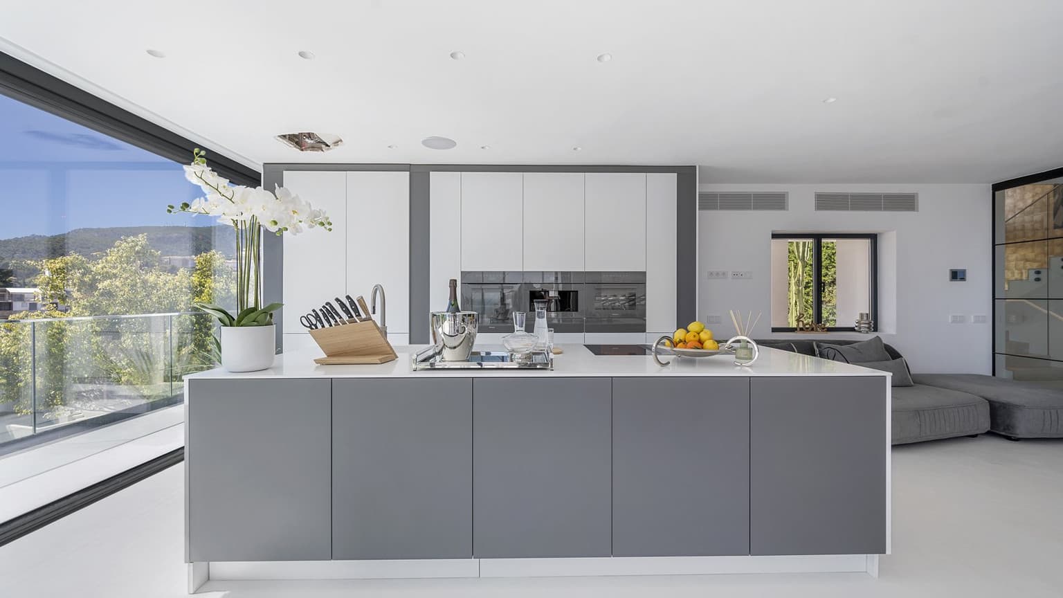 *Exclusive Listing* Sea view villa with home cinema and sauna in Costa den Blanes - Gallery image 6