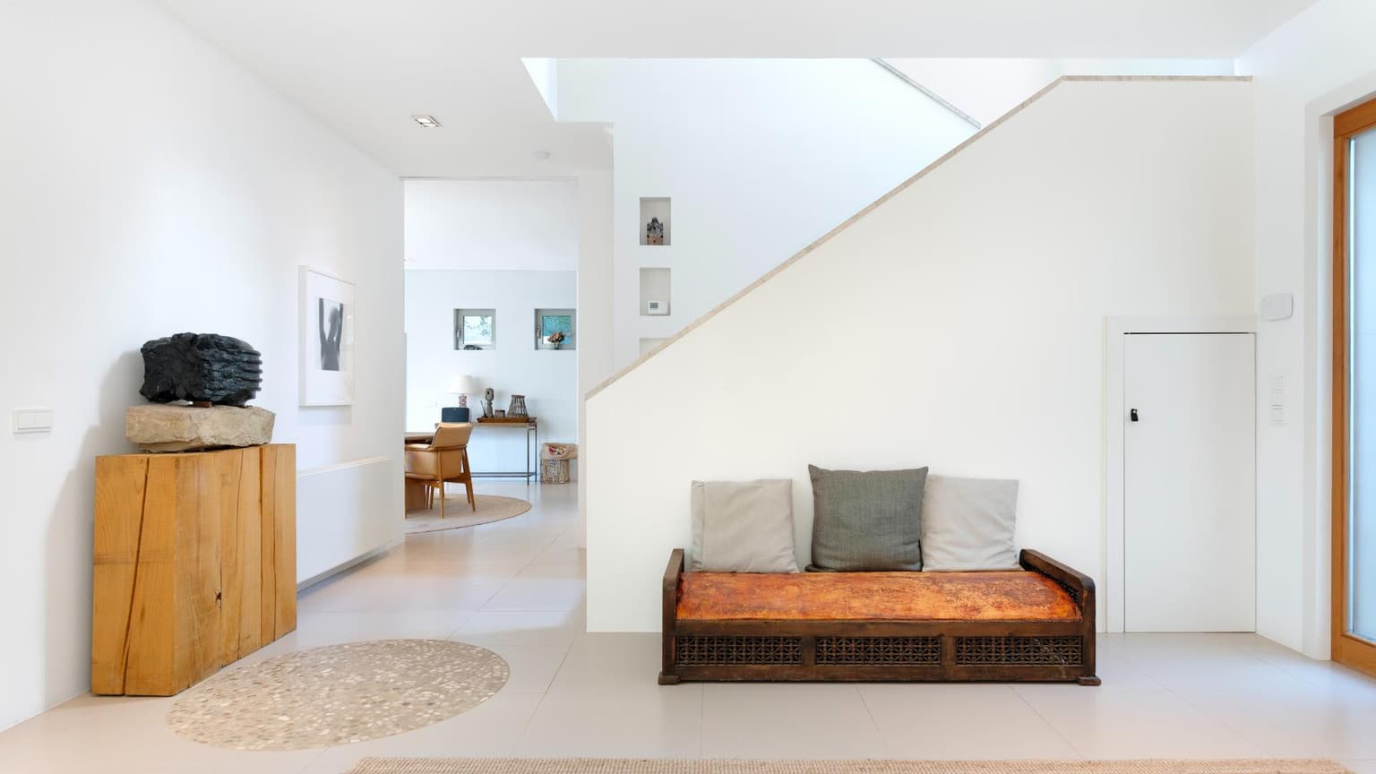 Modern Six Bedroom Villa in Sunny Old Bendinat - Gallery image 4