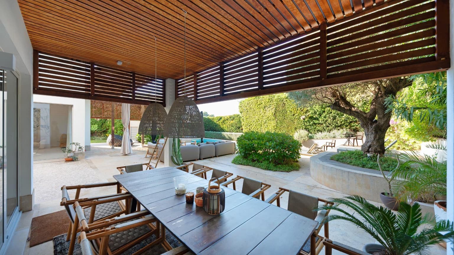 Modern Six Bedroom Villa in Sunny Old Bendinat - Gallery image 9