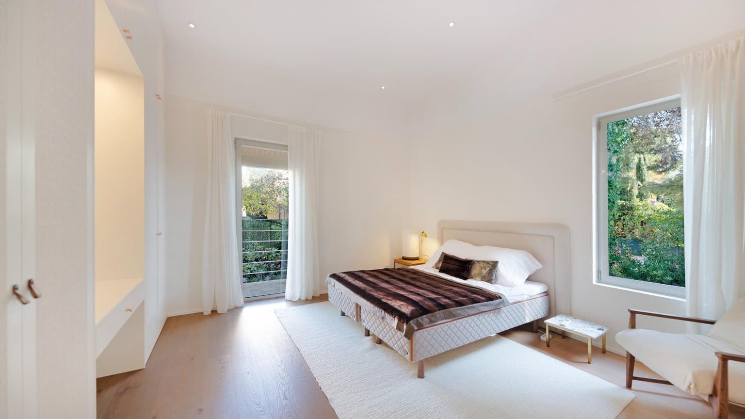 Modern Six Bedroom Villa in Sunny Old Bendinat - Gallery image 14