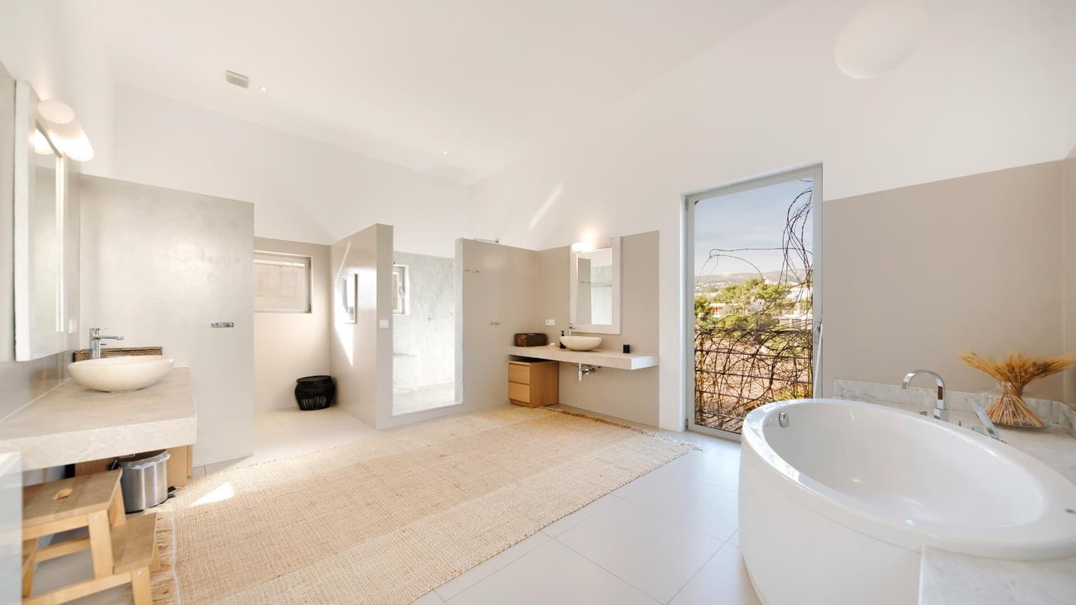 Modern Six Bedroom Villa in Sunny Old Bendinat - Gallery image 13