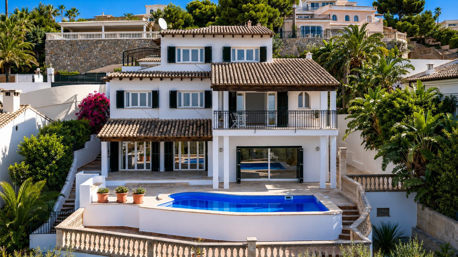 Mediterranean Family Villa with Sea Views for Rent in Bendinat - Gallery image 10