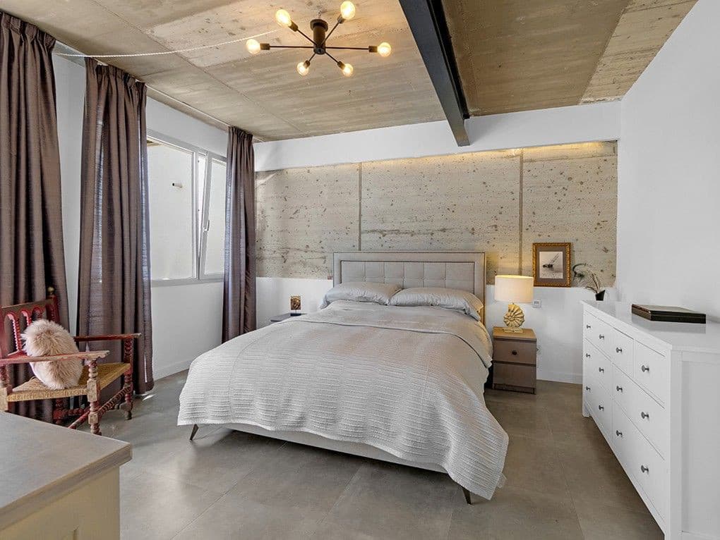 Modern Costa Den Blanes Villa with Pool For Sale - Gallery image 14