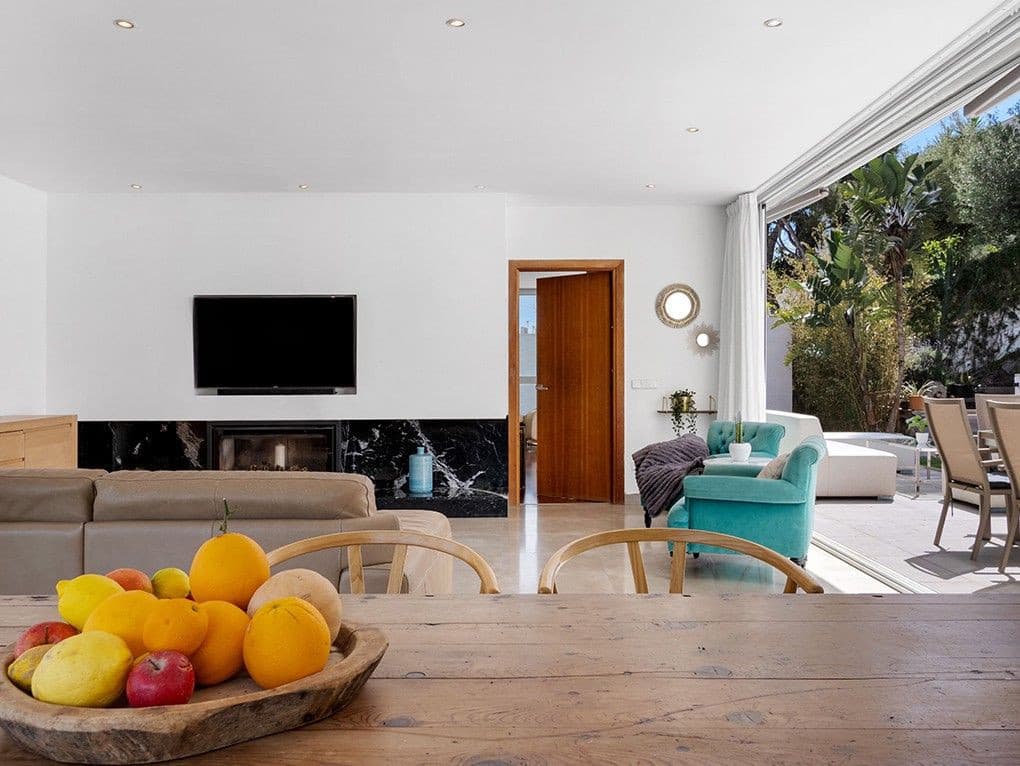 Modern Costa Den Blanes Villa with Pool For Sale - Gallery image 22