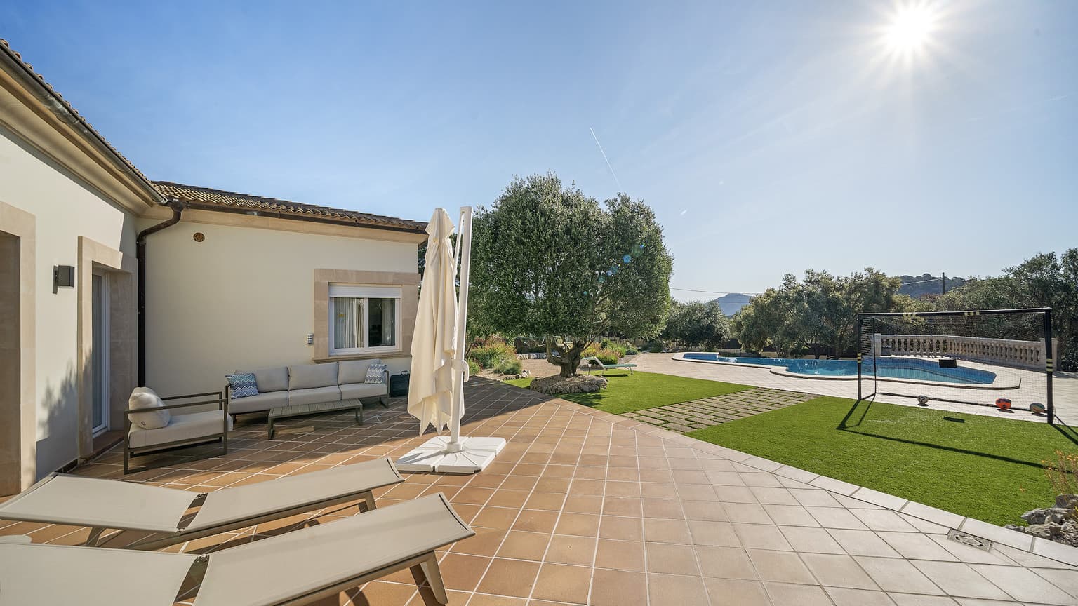 Modern Calvia Villa - Gallery image 2