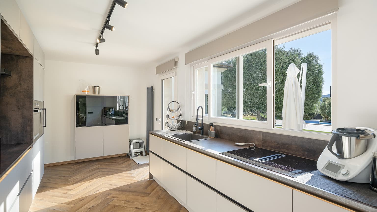 Modern Calvia Villa - Gallery image 5