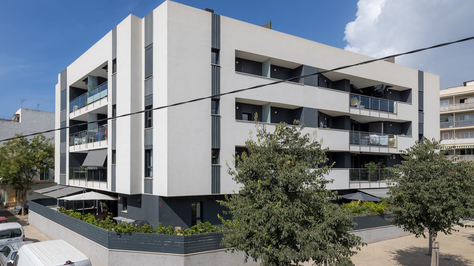 Modern Groundfloor Apartment with garden for rent in new complex, 3 minute walk from Beach - Gallery image 16