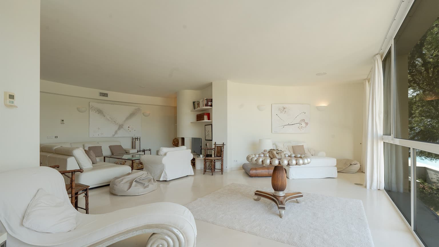 Seafront Villa with Marina & Sea Access in Sol de Mallorca - Gallery image 8