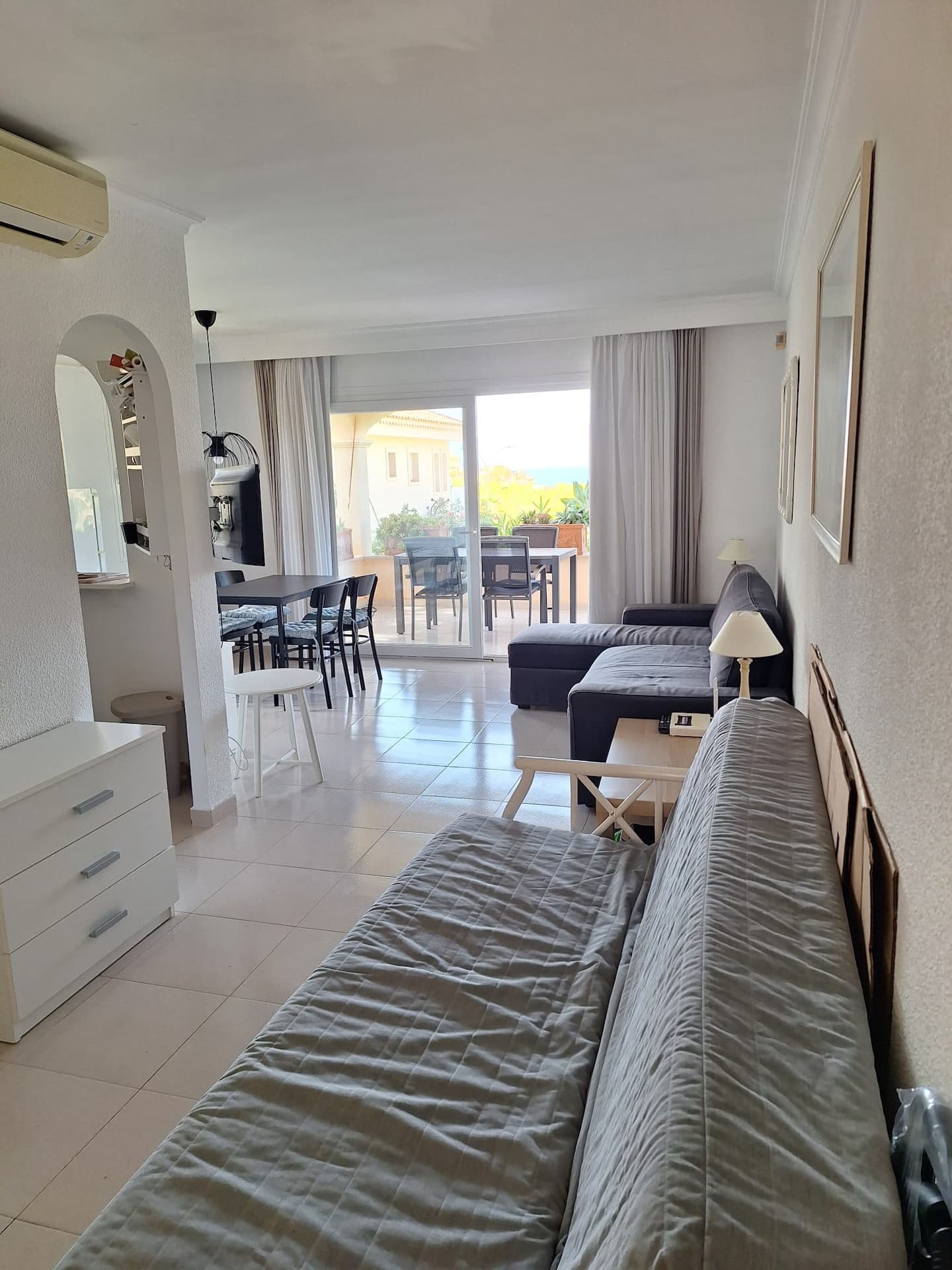 Long Term Rent Apartment single bedroom with community Pool - Gallery image 2