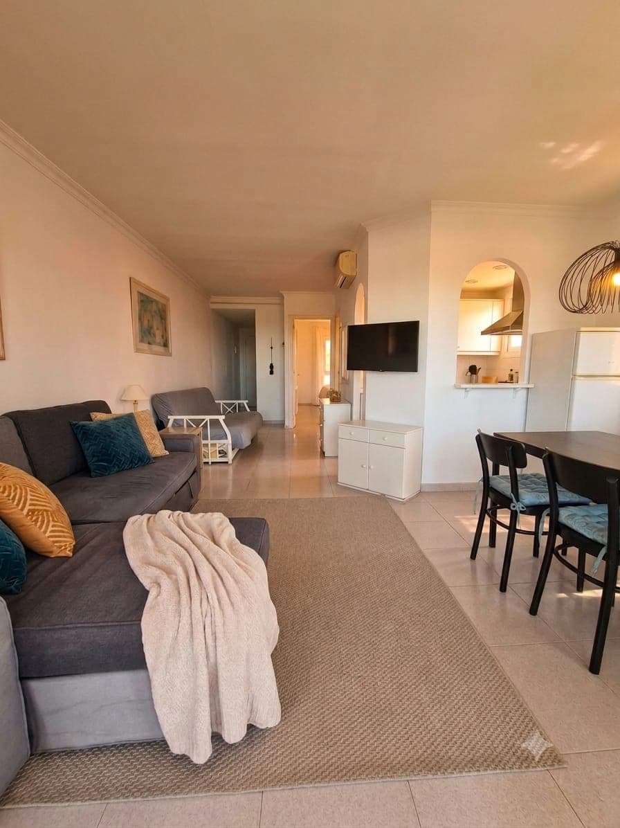 Long Term Rent Apartment single bedroom with community Pool - Gallery image 8