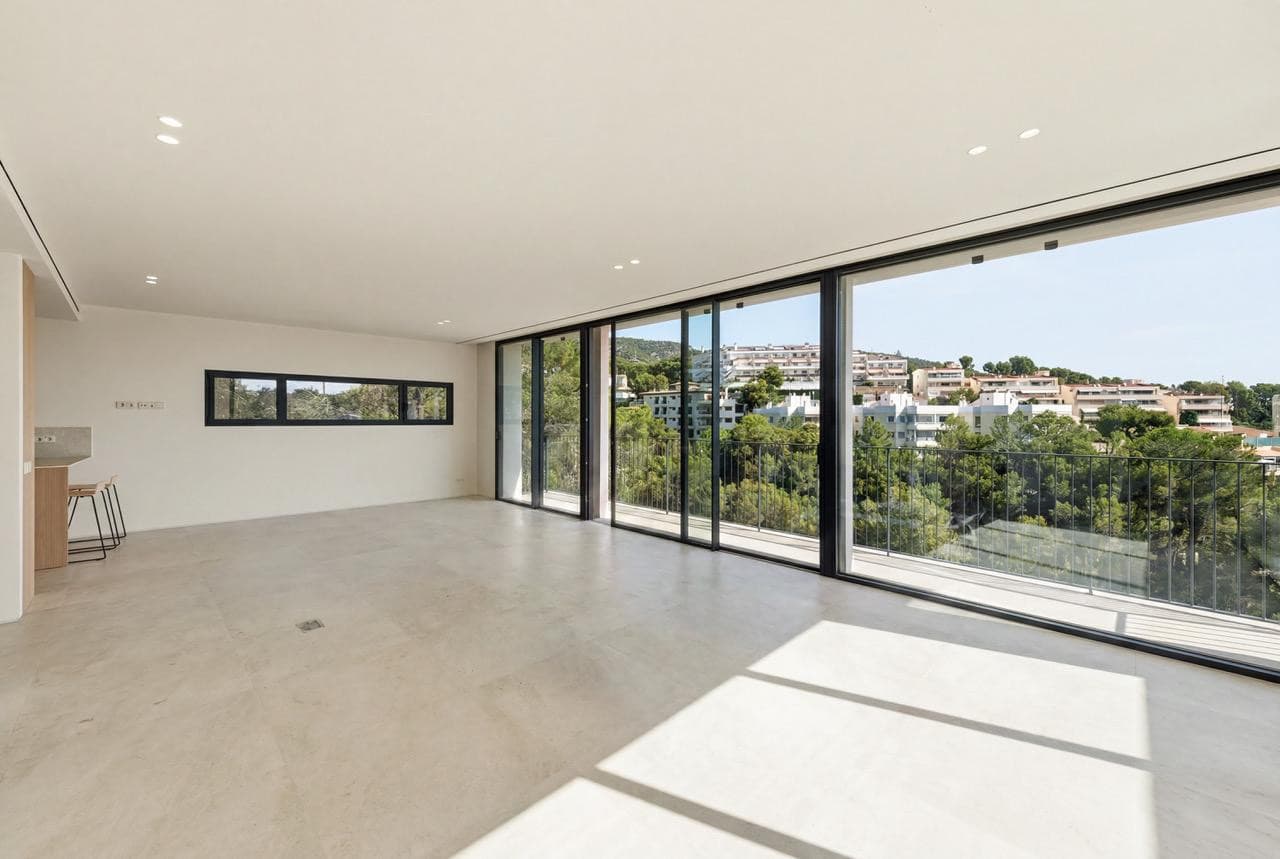 Luxury Modern 5-Bed Villa with Sea Views and Pool House Nr. 2 - Gallery image 37