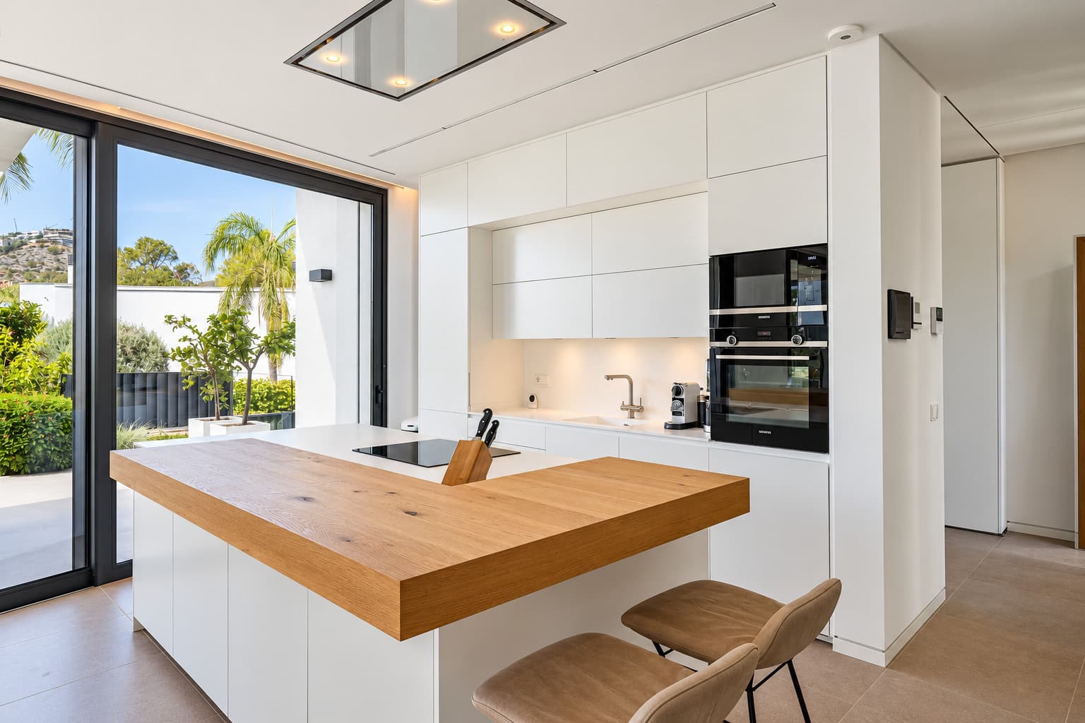 Modern Detached Villa in Son Vida - Gallery image 15