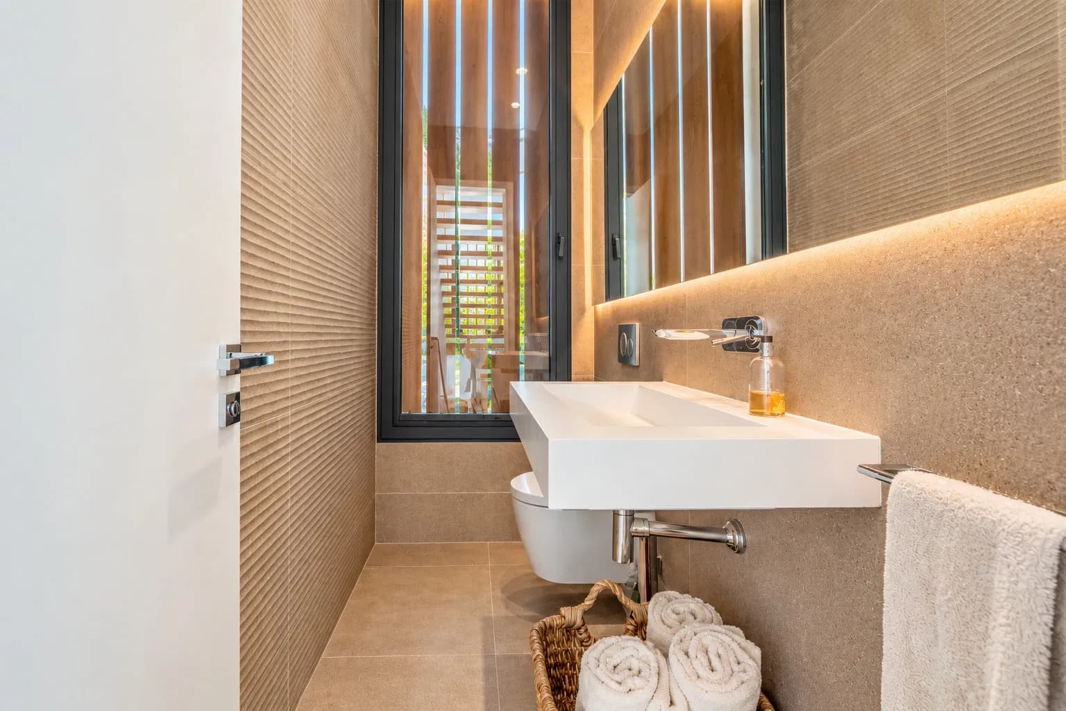 Modern Detached Villa in Son Vida - Gallery image 30