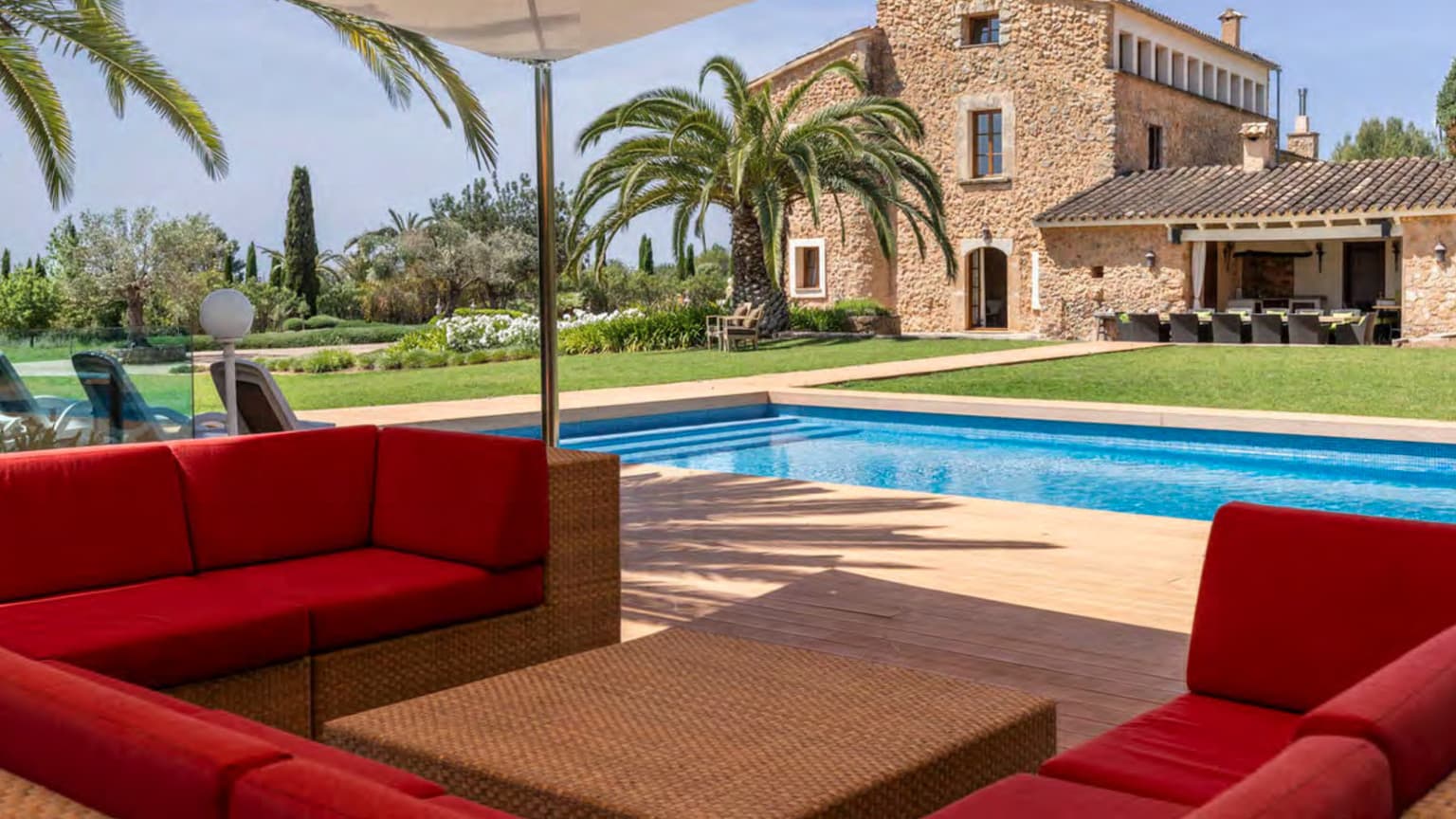 Historic Country Estate with Guest House and 20-Metre Pool in Santa María - Gallery image 10