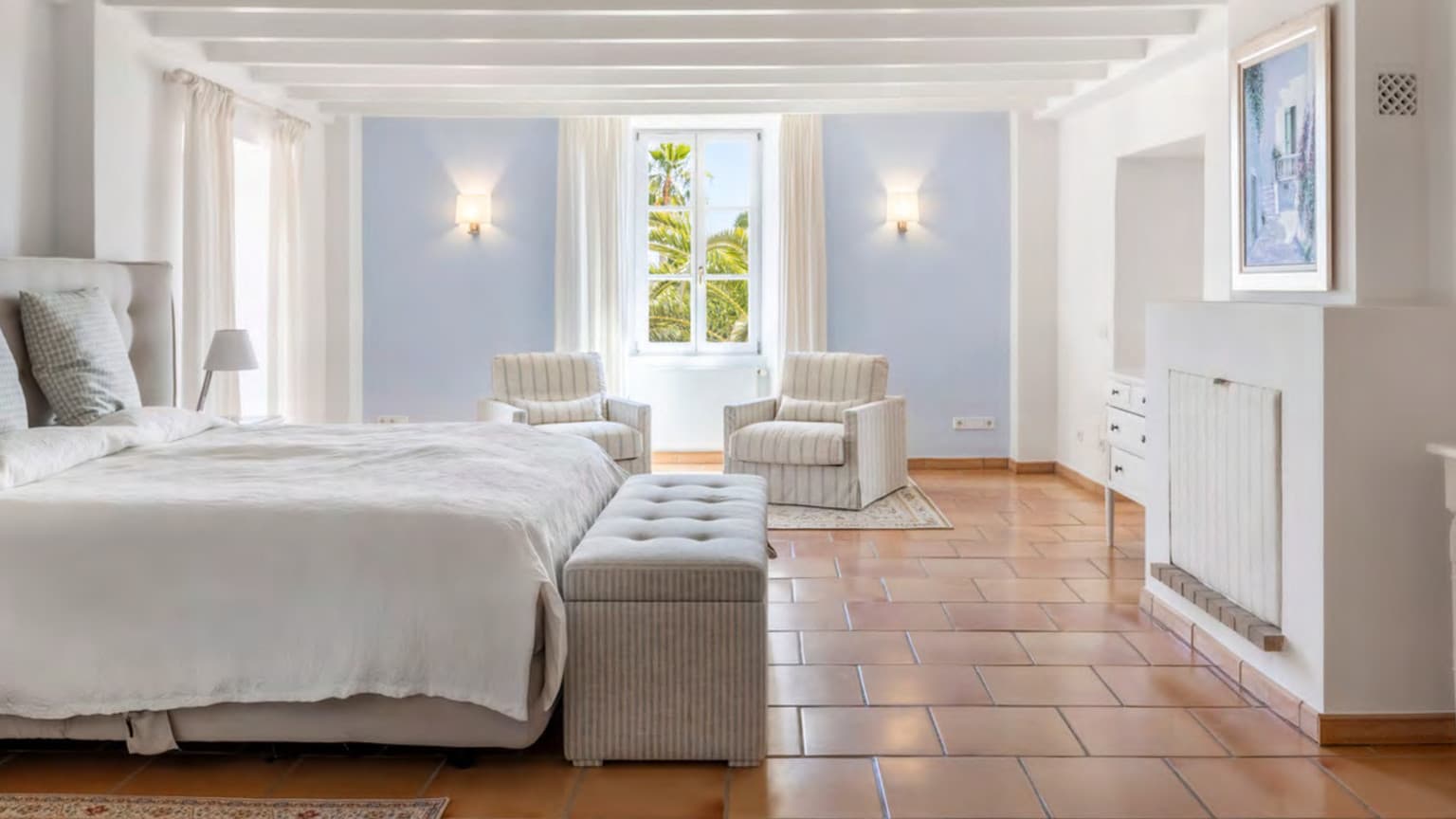 Historic Country Estate with Guest House and 20-Metre Pool in Santa María - Gallery image 13