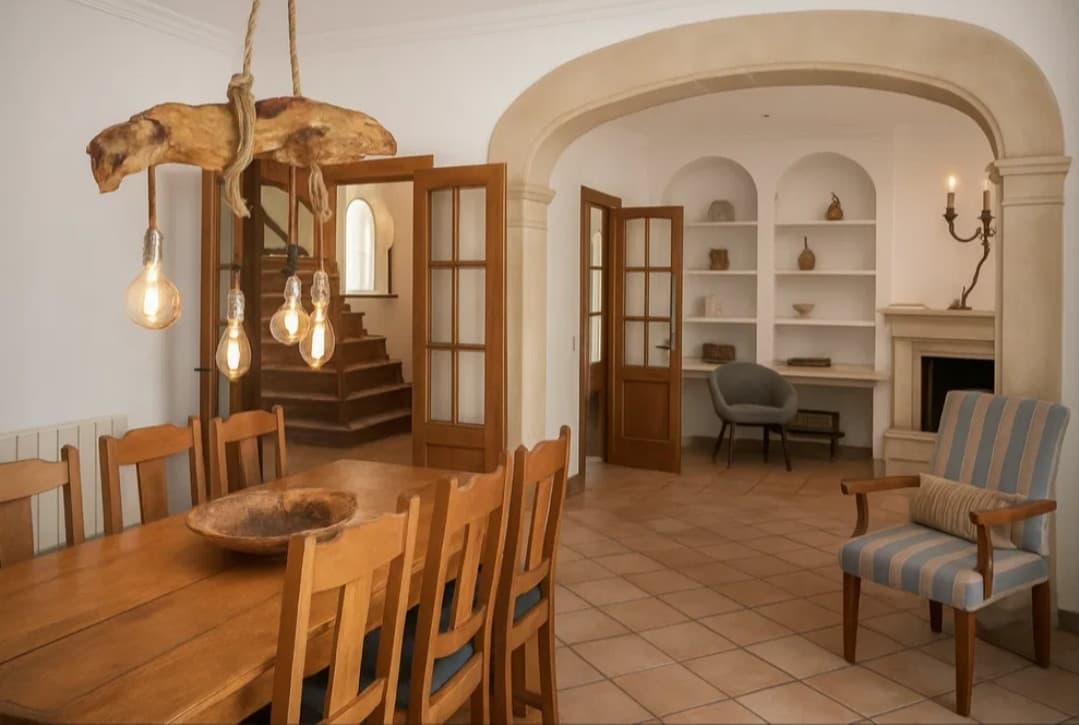 Spacious 5-Bed Villa in Consell with Pool & Jacuzzi - Gallery image 11