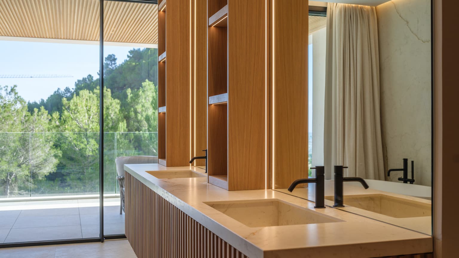 Contemporary Detached Villa in Upper Son Vida - Gallery image 15