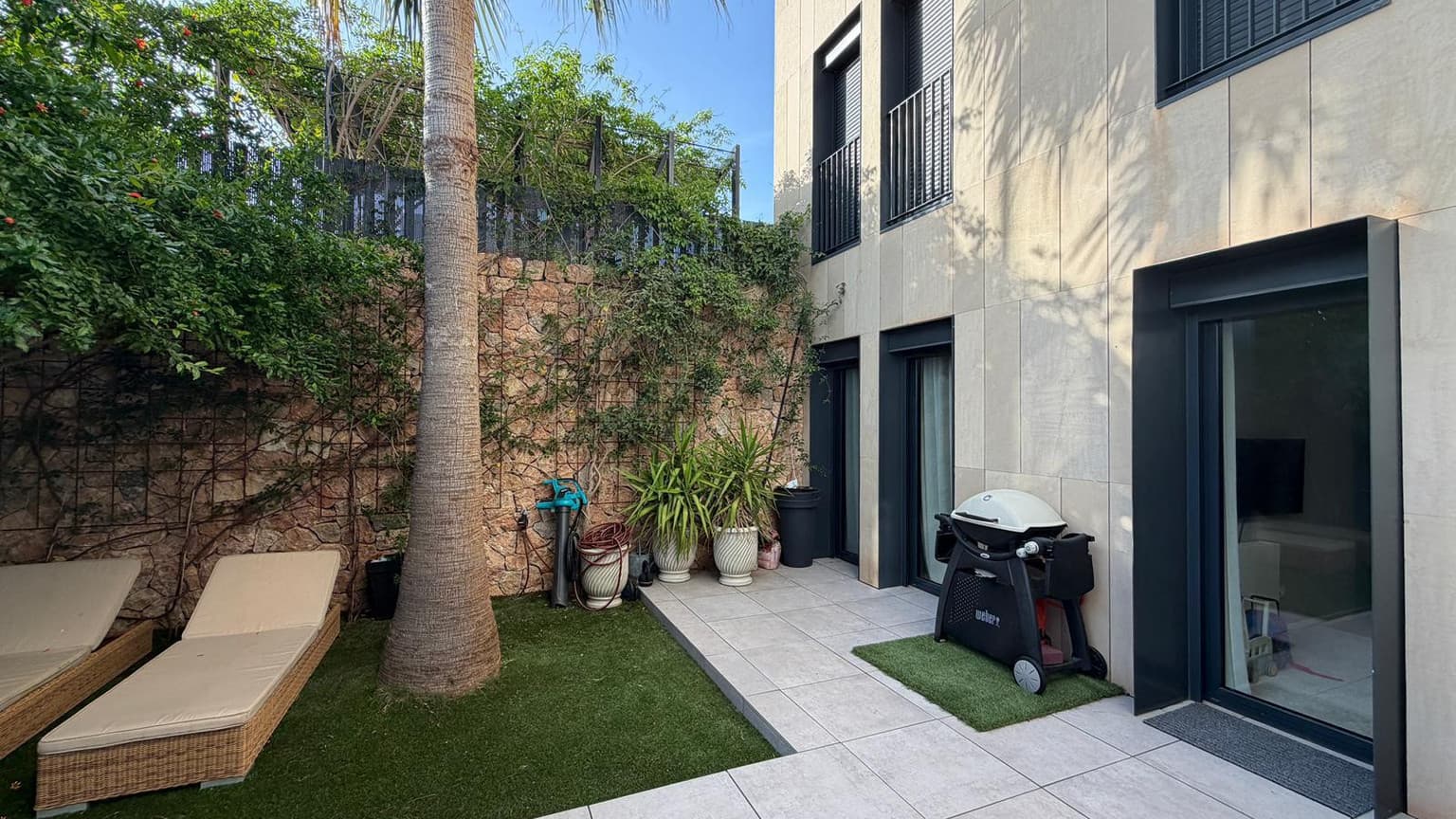 Newly Built 4-Bedroom Villa with Private Garden in Son Quint - Gallery image 25