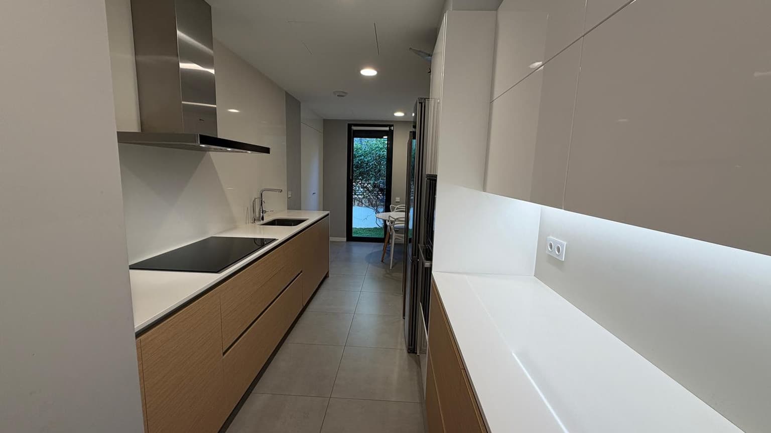 Newly Built 4-Bedroom Villa with Private Garden in Son Quint - Gallery image 11