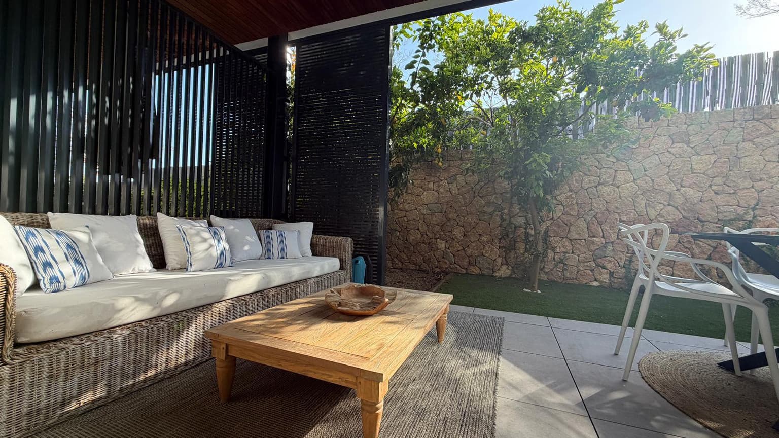 Newly Built 4-Bedroom Villa with Private Garden in Son Quint - Gallery image 30