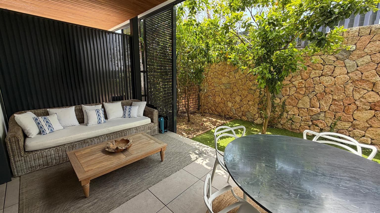 Newly Built 4-Bedroom Villa with Private Garden in Son Quint - Gallery image 32
