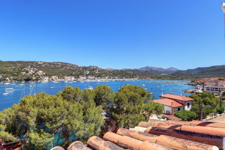 Three-bedroom apartment in Port d'Andratx featuring expansive port views - Gallery image 20