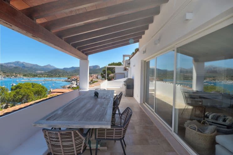 Three-bedroom apartment in Port d'Andratx featuring expansive port views - Gallery image 8
