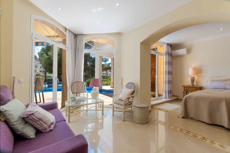 Rare Frontline Six Bedroom Marina Villa In Santa Ponsa - Gallery image 6