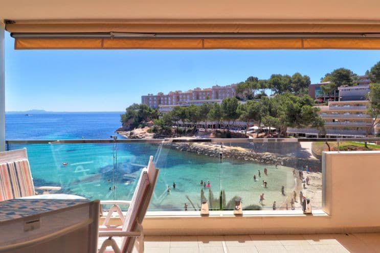 Frontline Apartment for sale Cala Vinyes - Gallery image 2