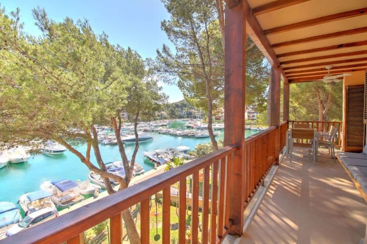 Frontline Marina View Apartment Santa Ponsa - Gallery image 1