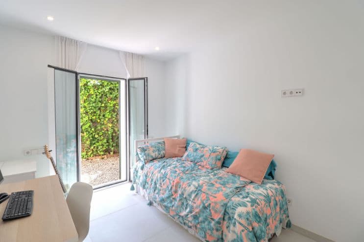 Reformed Ground floor Apartment with Garden and Seaview Cala Vinyes - Gallery image 17