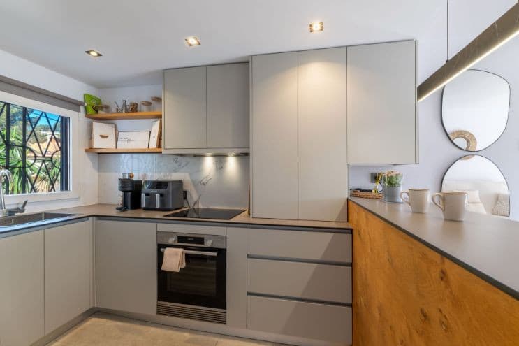 reformed Penthouse with Harbour view for sale - Gallery image 4